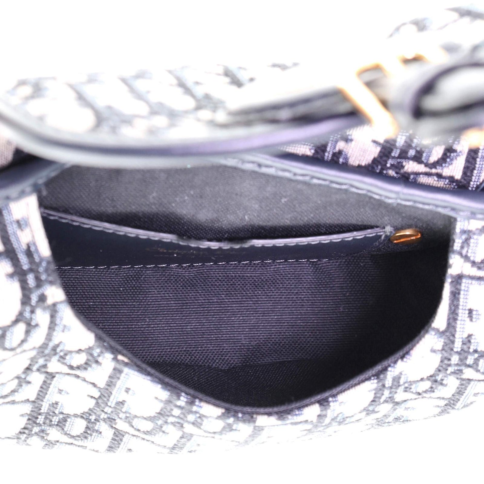Bobby Flap Bag Oblique Canvas Small - Image 14