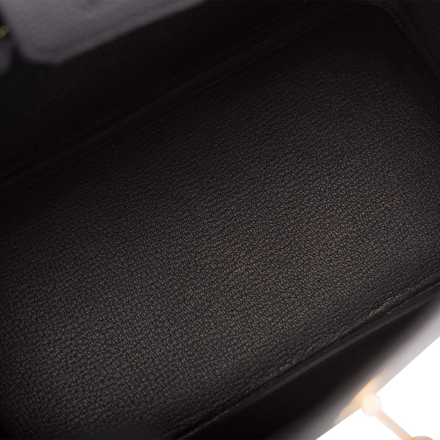 Hermes Birkin 25 Black Togo Gold Hardware - Image 8