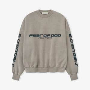Heavy Fleece Cropped Relaxed Sweatshirt